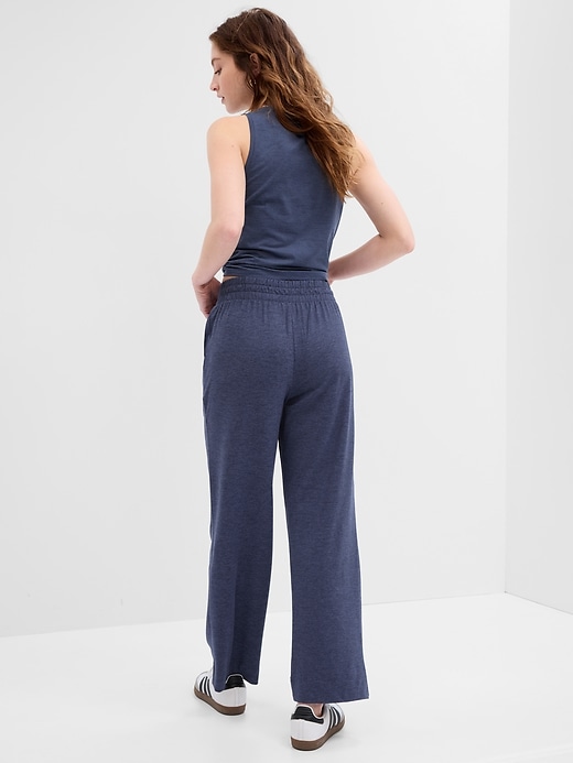 Image number 6 showing, GapFit Relaxed Brushed Tech Jersey Straight Leg Pants