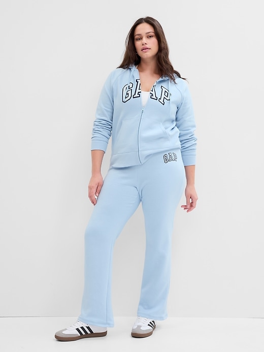 Image number 1 showing, Gap Logo Bootcut Sweatpants