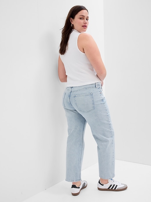 Image number 4 showing, Low Rise Straight Crop Jeans with Washwell