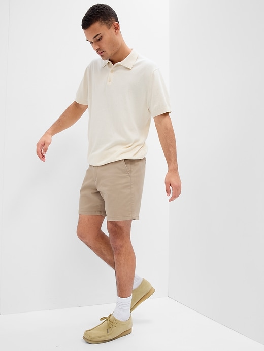 Image number 2 showing, 7" Essential Khaki Shorts