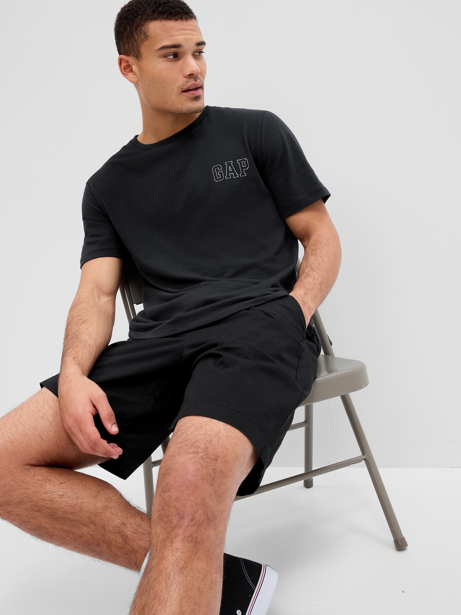 Gap Logo Graphic T-Shirt