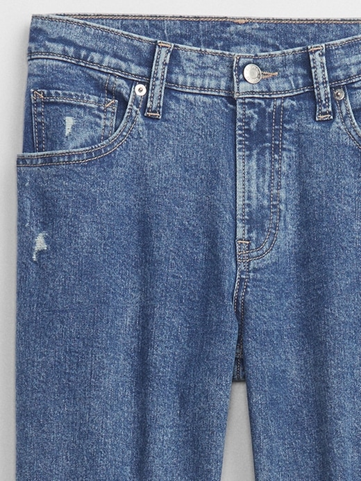 Image number 4 showing, Low Rise Destructed Straight Crop Jeans