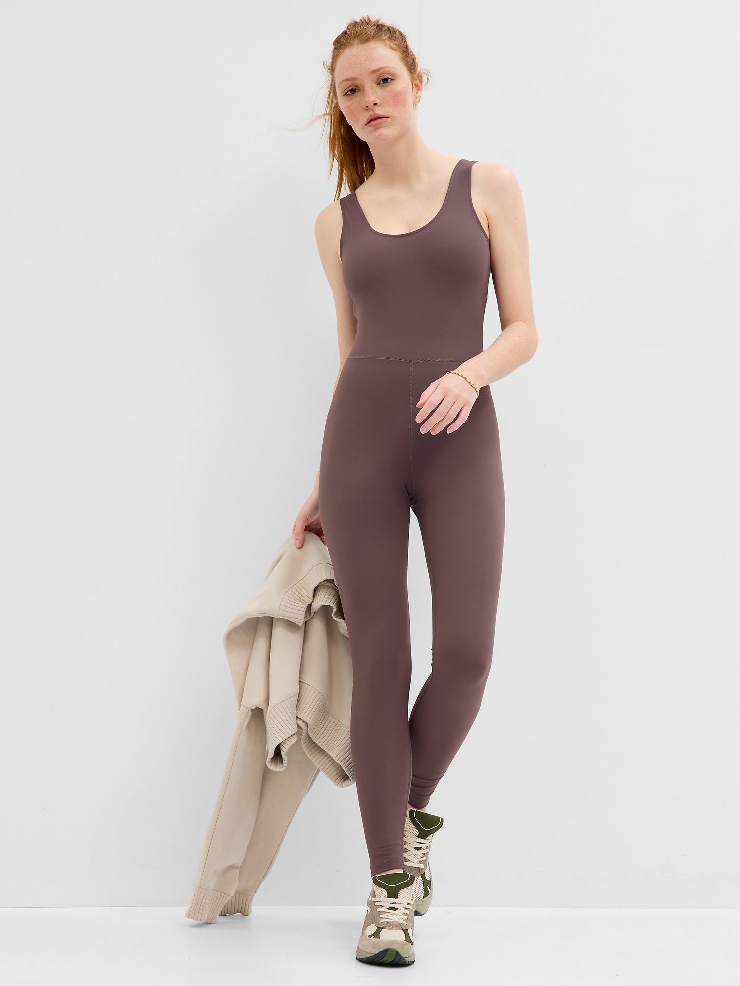 GapFit Studio Fitted Bodysuit