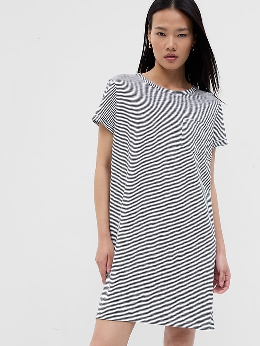 Image number 3 showing, Stripe Pocket T-Shirt Dress