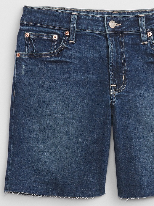 Image number 6 showing, 5" Mid Rise Denim Shorts with Washwell
