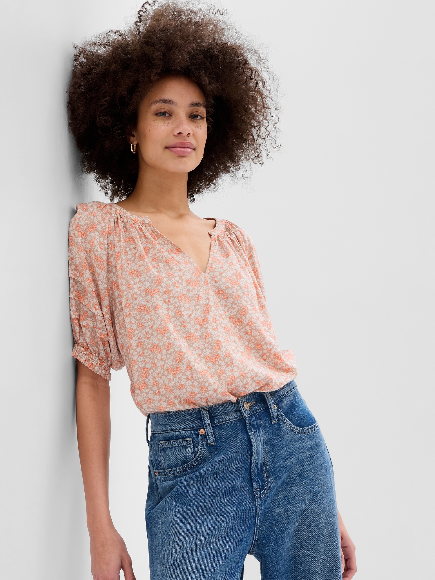 Puff Sleeve Splitneck Top