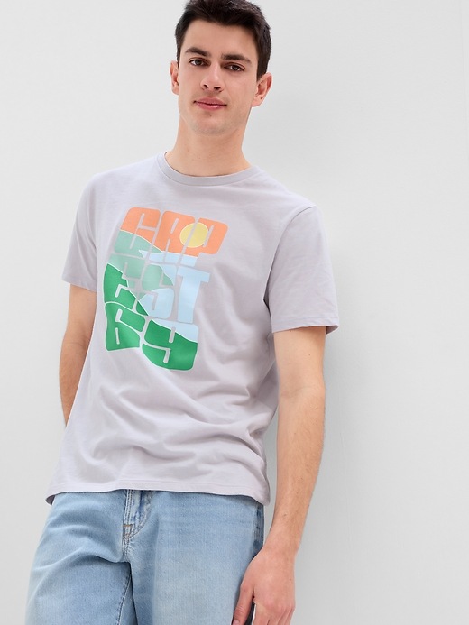 Image number 1 showing, Gap Graphic T-Shirt