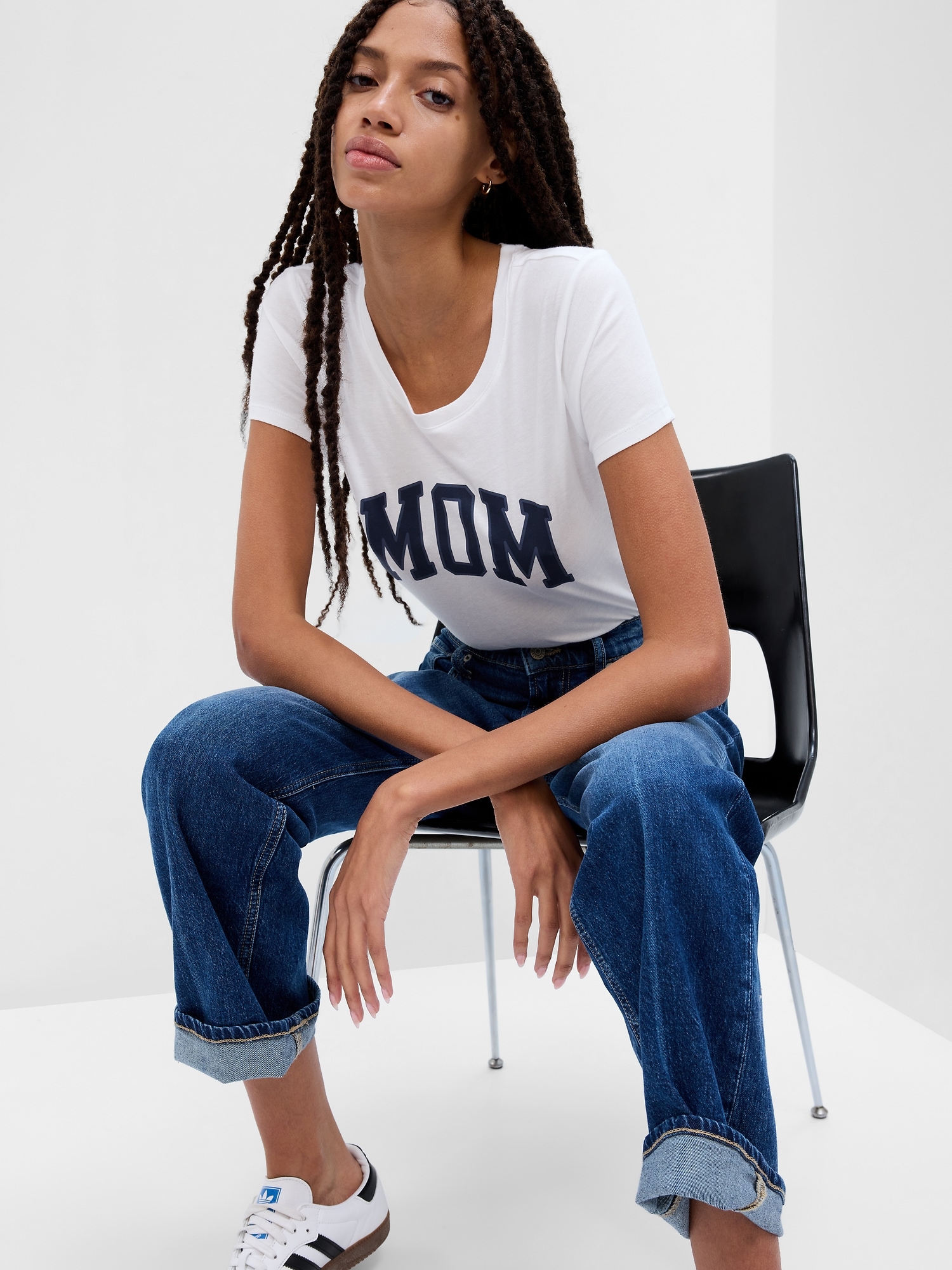 Gap Favorite Graphic T-Shirt