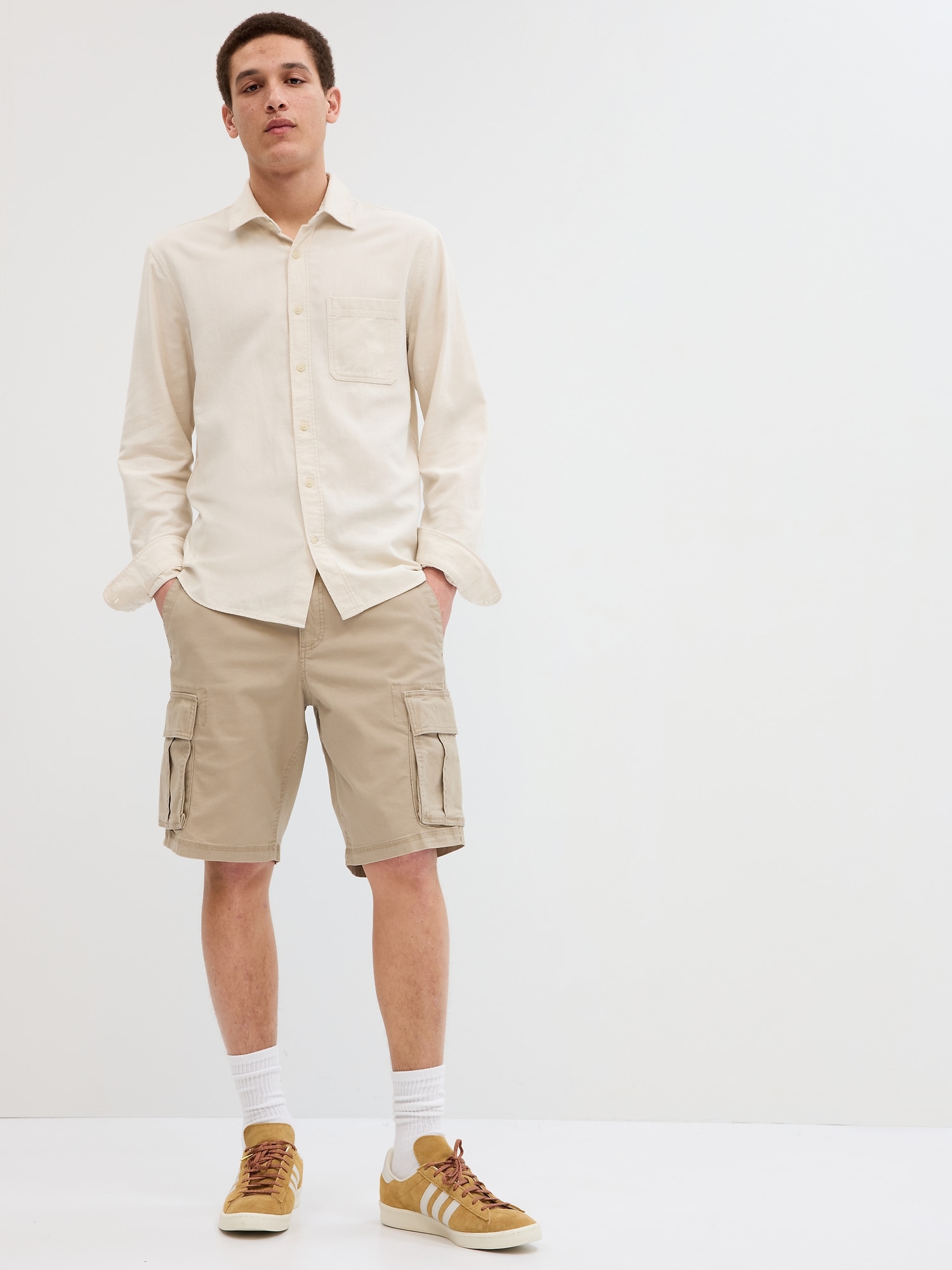 beige