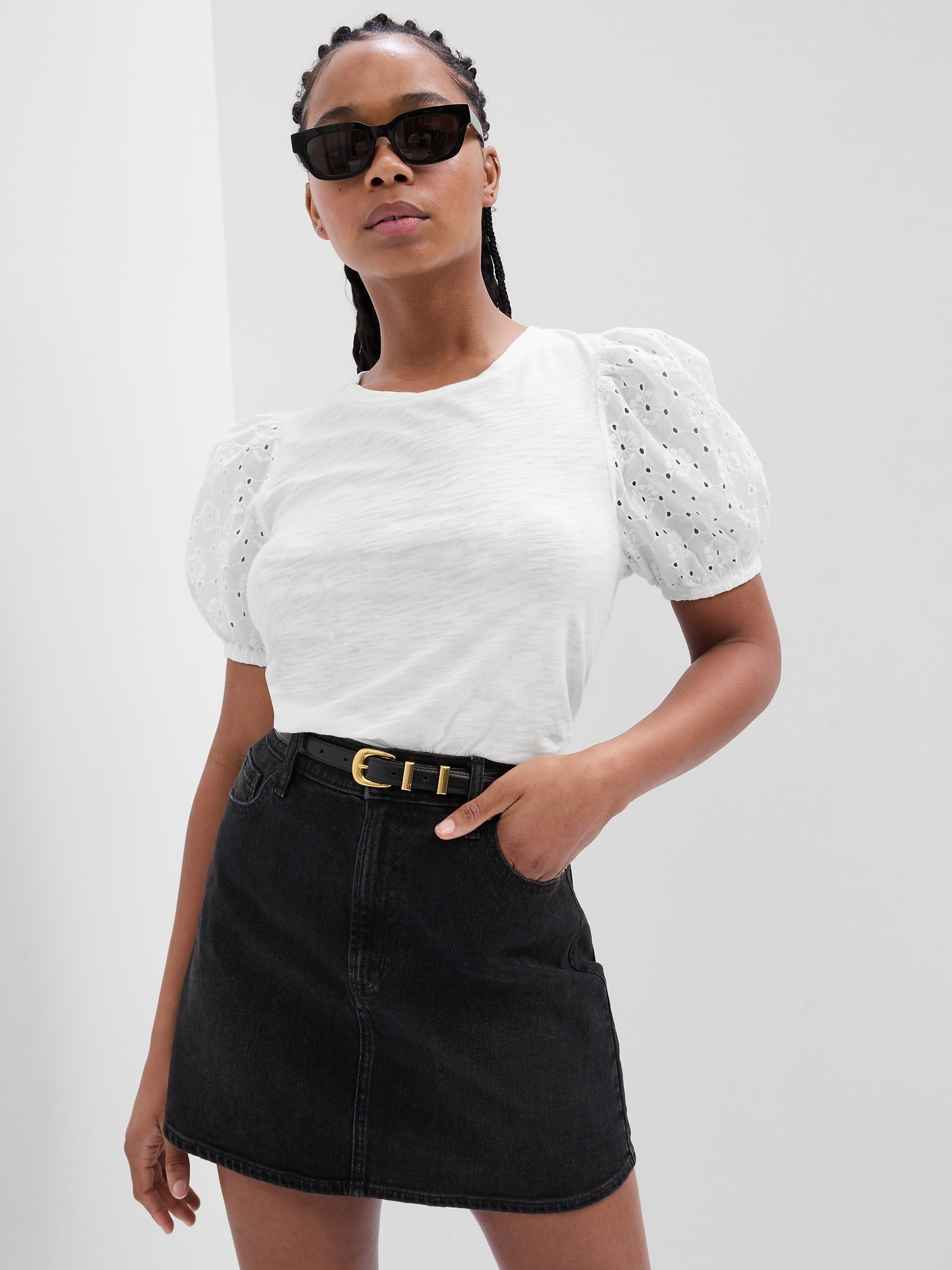 ForeverSoft Eyelet Puff Sleeve Top