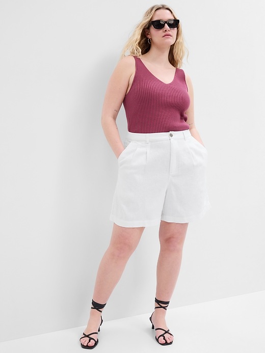 Image number 3 showing, 5" High Rise Pleated Linen Shorts with Washwell