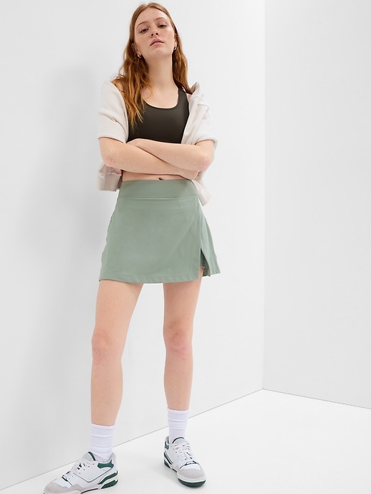 View large product image 1 of 3. GapFit Studio Skort