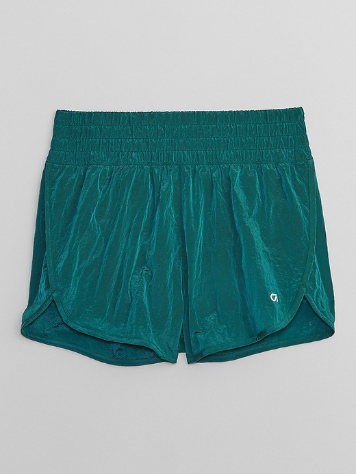 Image number 4 showing, GapFit 3" High Rise Runaround Shorts