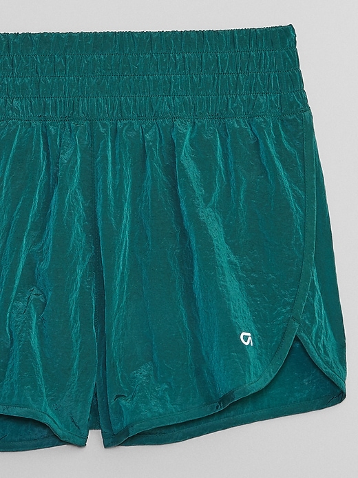 Image number 5 showing, GapFit 3" High Rise Runaround Shorts