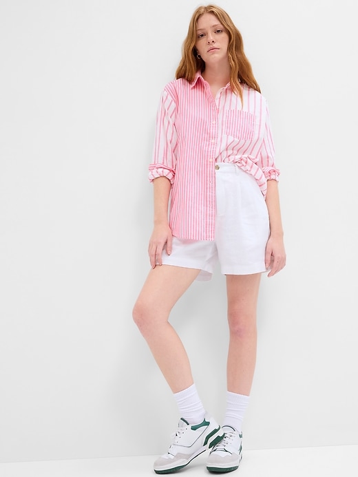 Image number 1 showing, 5" High Rise Pleated Linen Shorts with Washwell