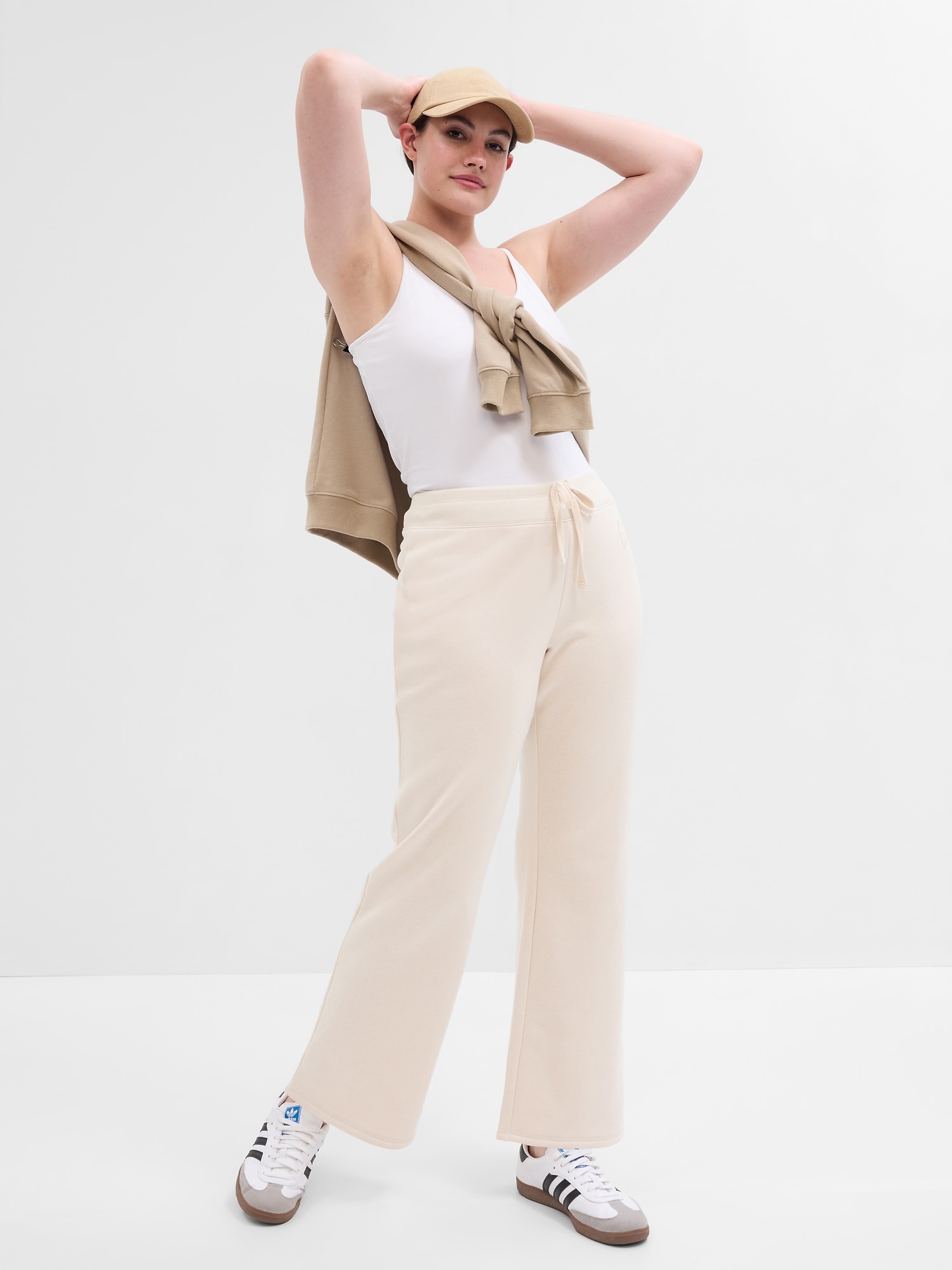 beige