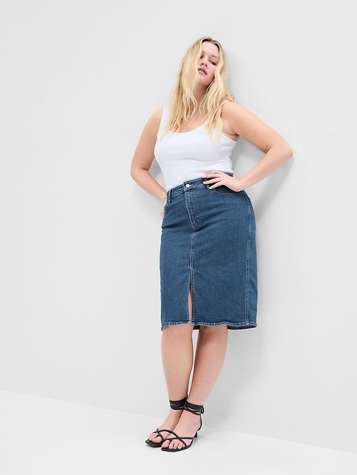 Image number 3 showing, Denim Midi Pencil Skirt with Washwell