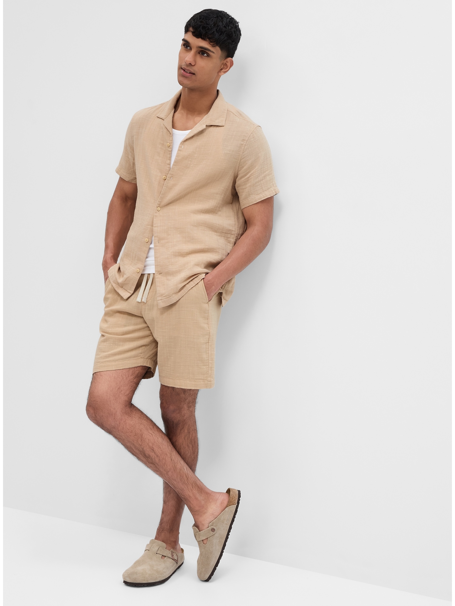 beige