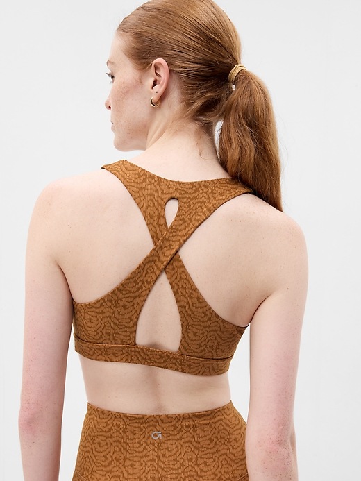Image number 3 showing, GapFit Studio Cross-Back Sports Bra