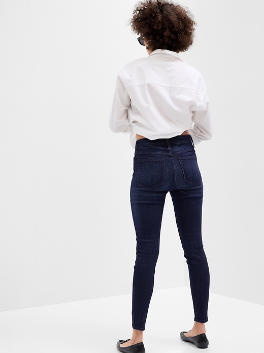 Image number 2 showing, High Rise Universal Legging Jeans with Washwell