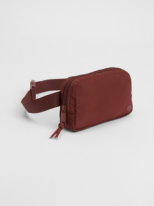 View large product image 1 of 3. GapFit 100% Recycled Fanny Pack