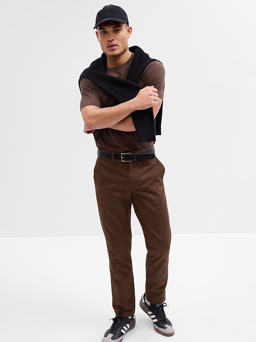 Image number 5 showing, GapFlex Essential Khakis in Slim Fit