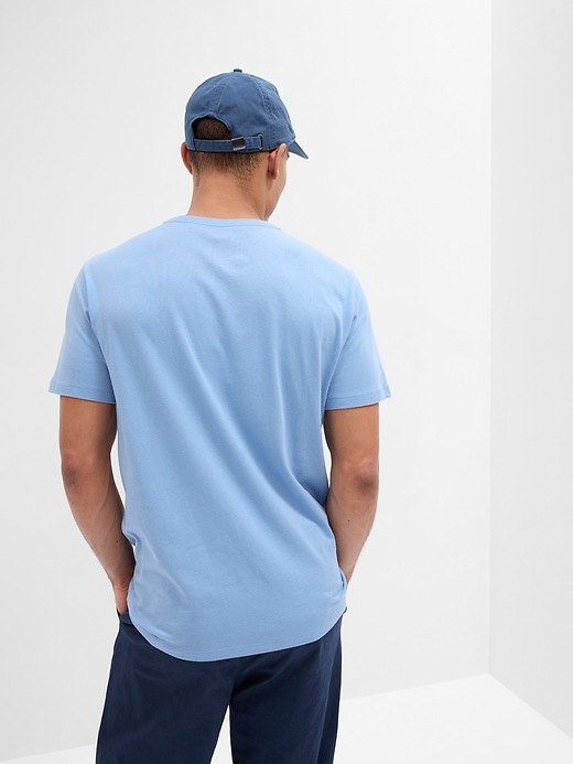 Image number 2 showing, Gap Graphic T-Shirt