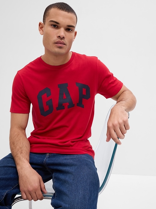 Gap Factory Men's Gap Logo T-Shirt (various sizes in red)