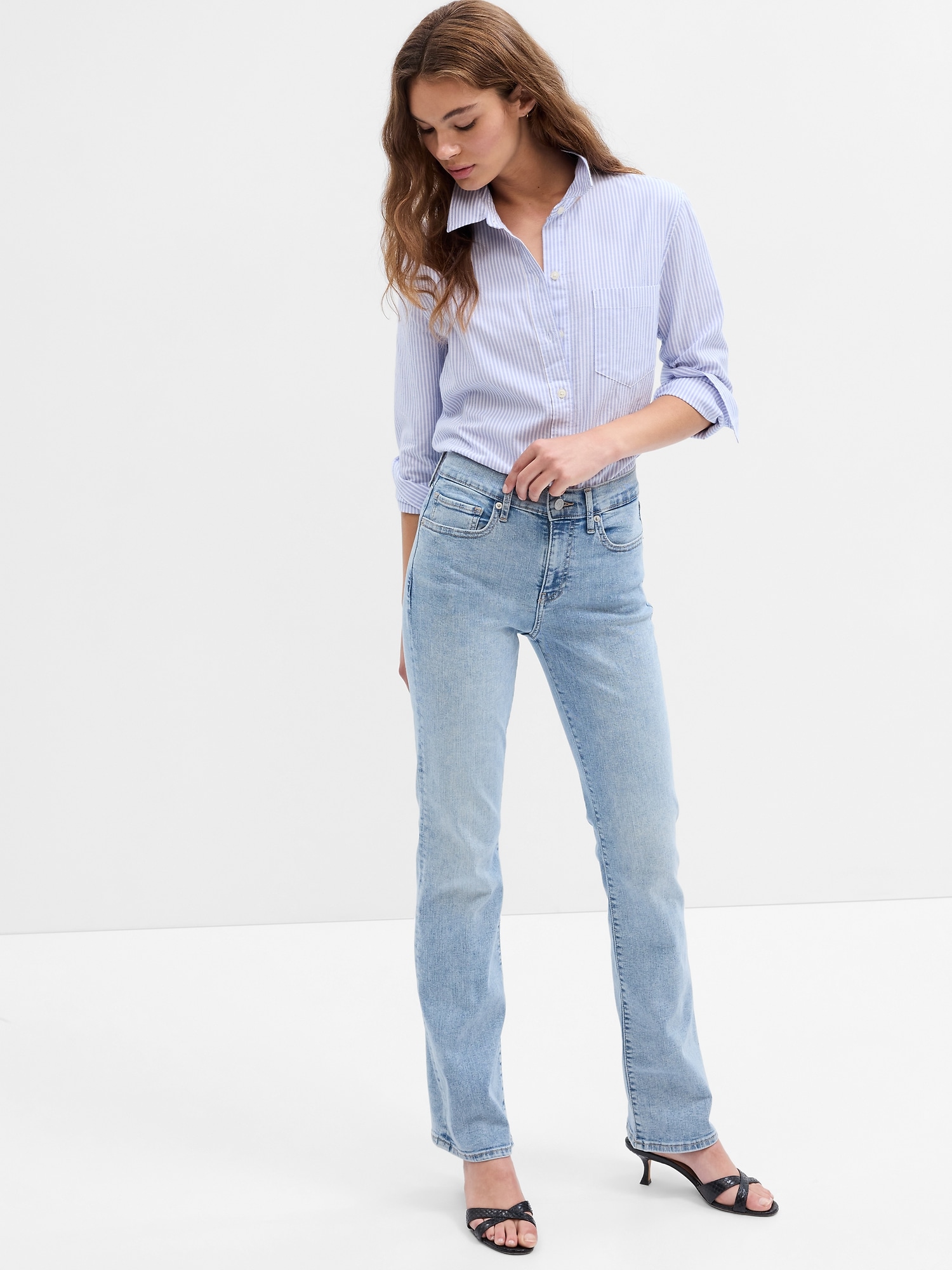 Mid Rise Baby Boot Jeans with Washwell