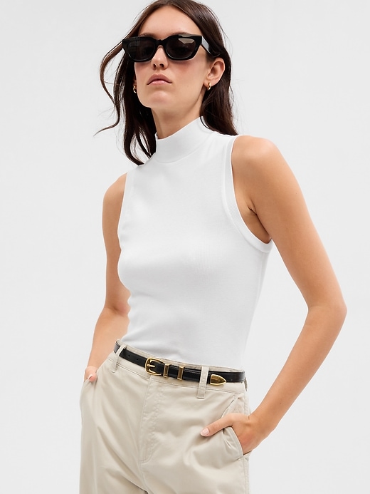 Image number 4 showing, Fitted Sleeveless Mockneck T-Shirt