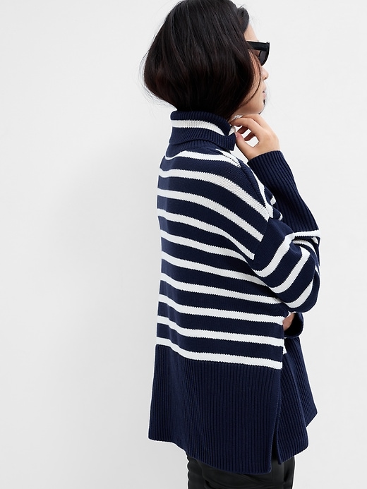 Navy and white striped turtleneck deals