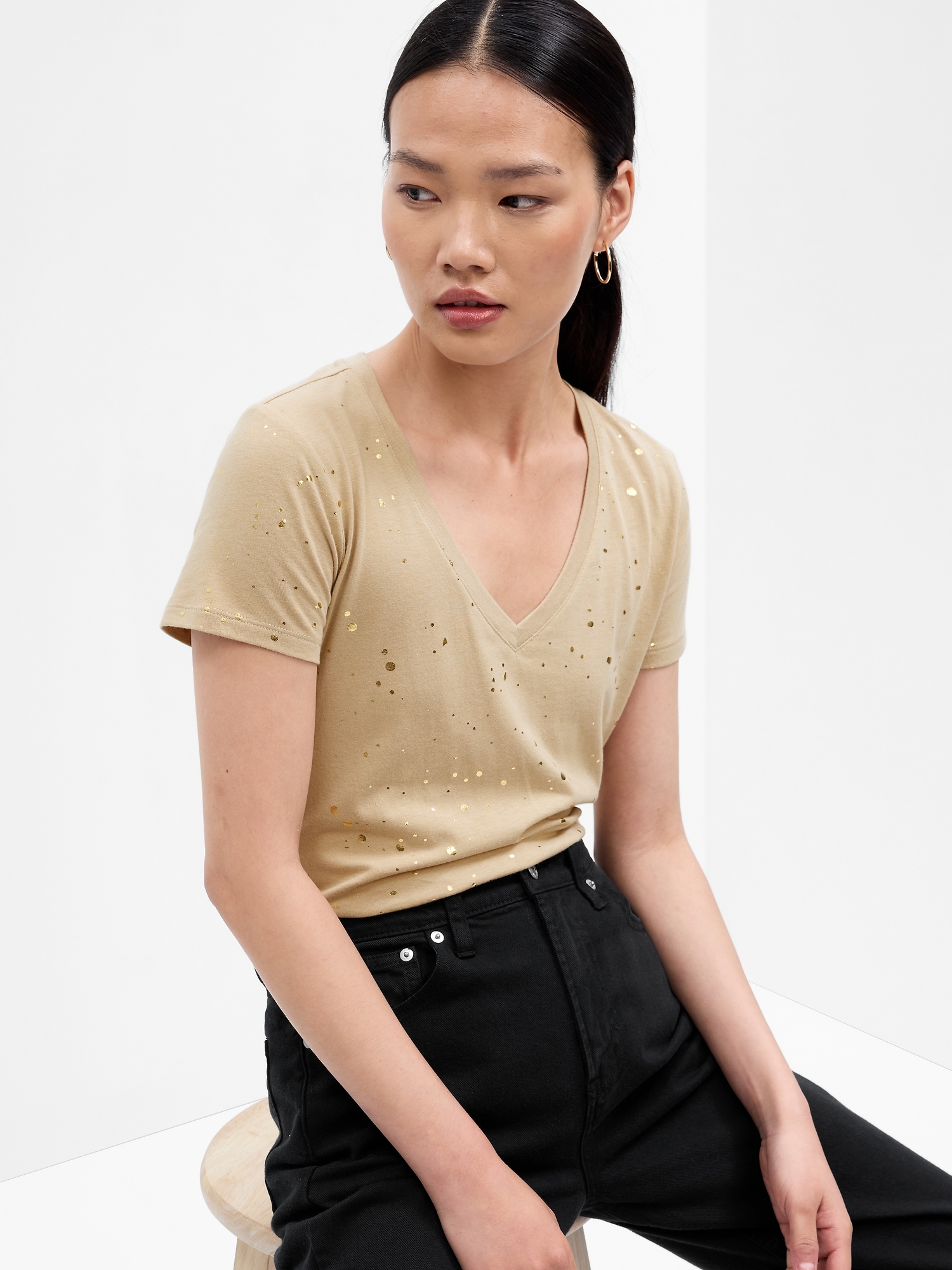 beige