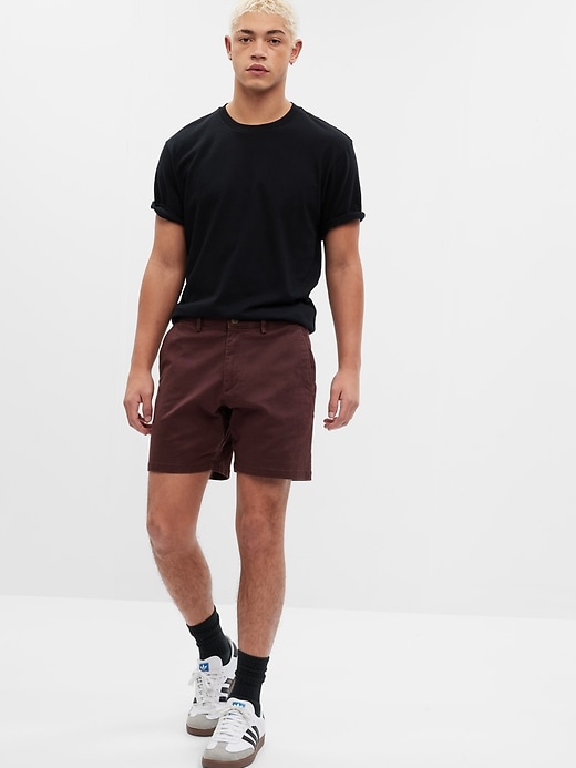 Image number 1 showing, 7" Essential Khaki Shorts with Washwell