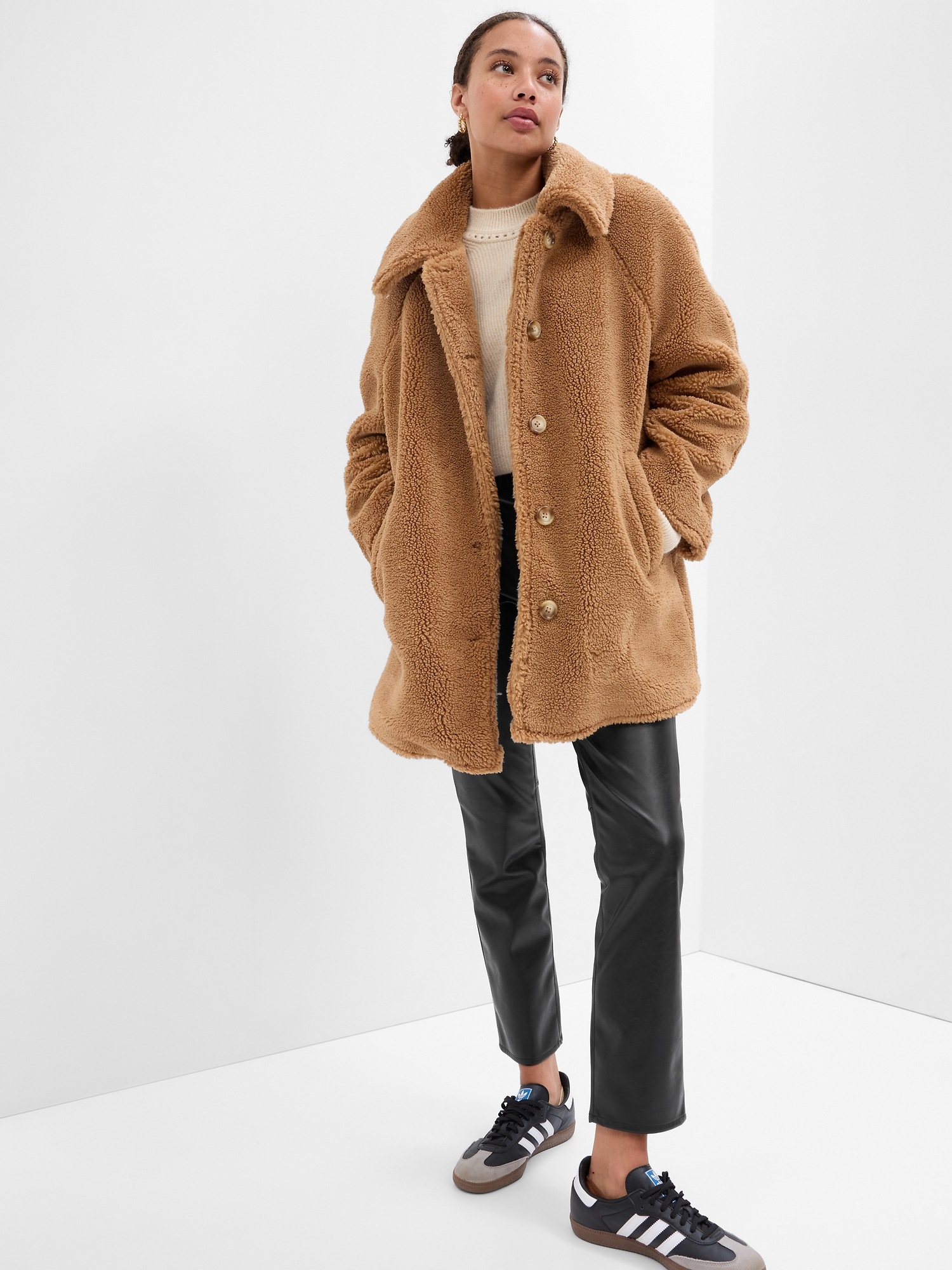 Sherpa Coat Gap Factory