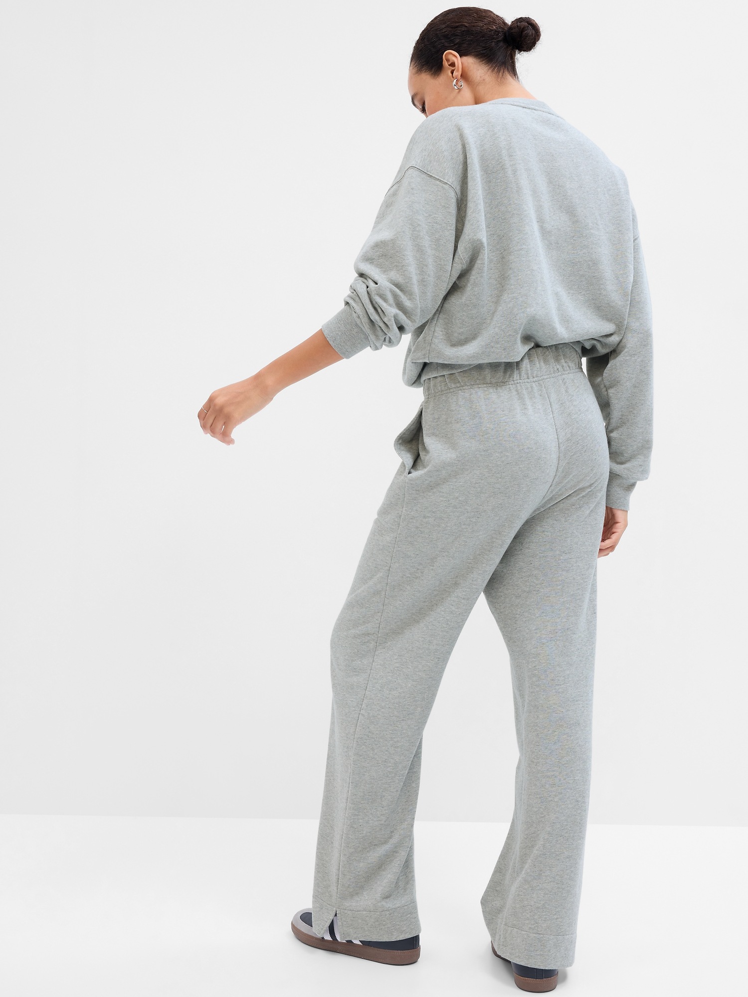 Good American Fleece-Lined Wide-Leg Sweatpants