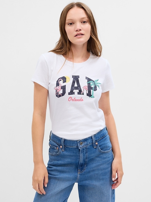 Image number 10 showing, Gap Logo Graphic T-Shirt