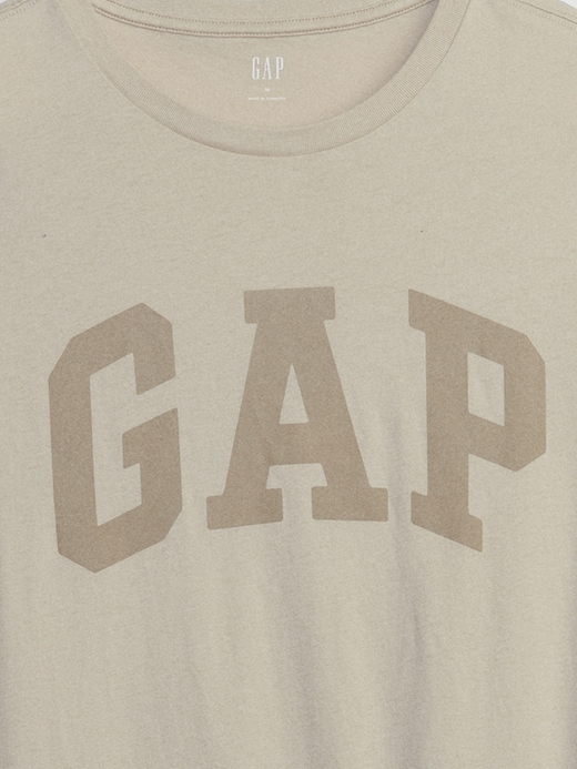 Image number 7 showing, Gap Logo T-Shirt