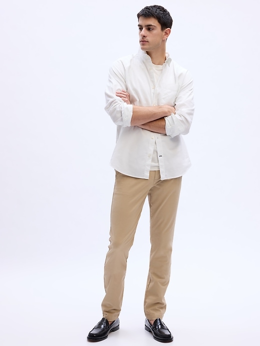 Image number 1 showing, GapFlex Essential Khakis in Skinny Fit with Washwell