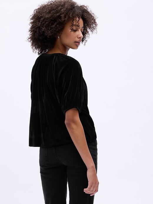 VIP【送料関税込】RgerVivier black velvet foldover top Relaxed Velvet Splitneck Top | Gap Factory