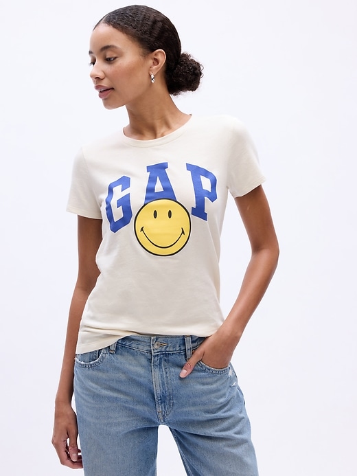 Image number 5 showing, Smiley&#174 Originals Gap Logo T-Shirt