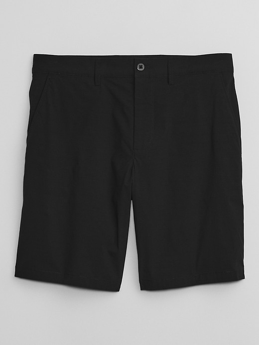 Image number 3 showing, GapFit 9" Essential Shorts
