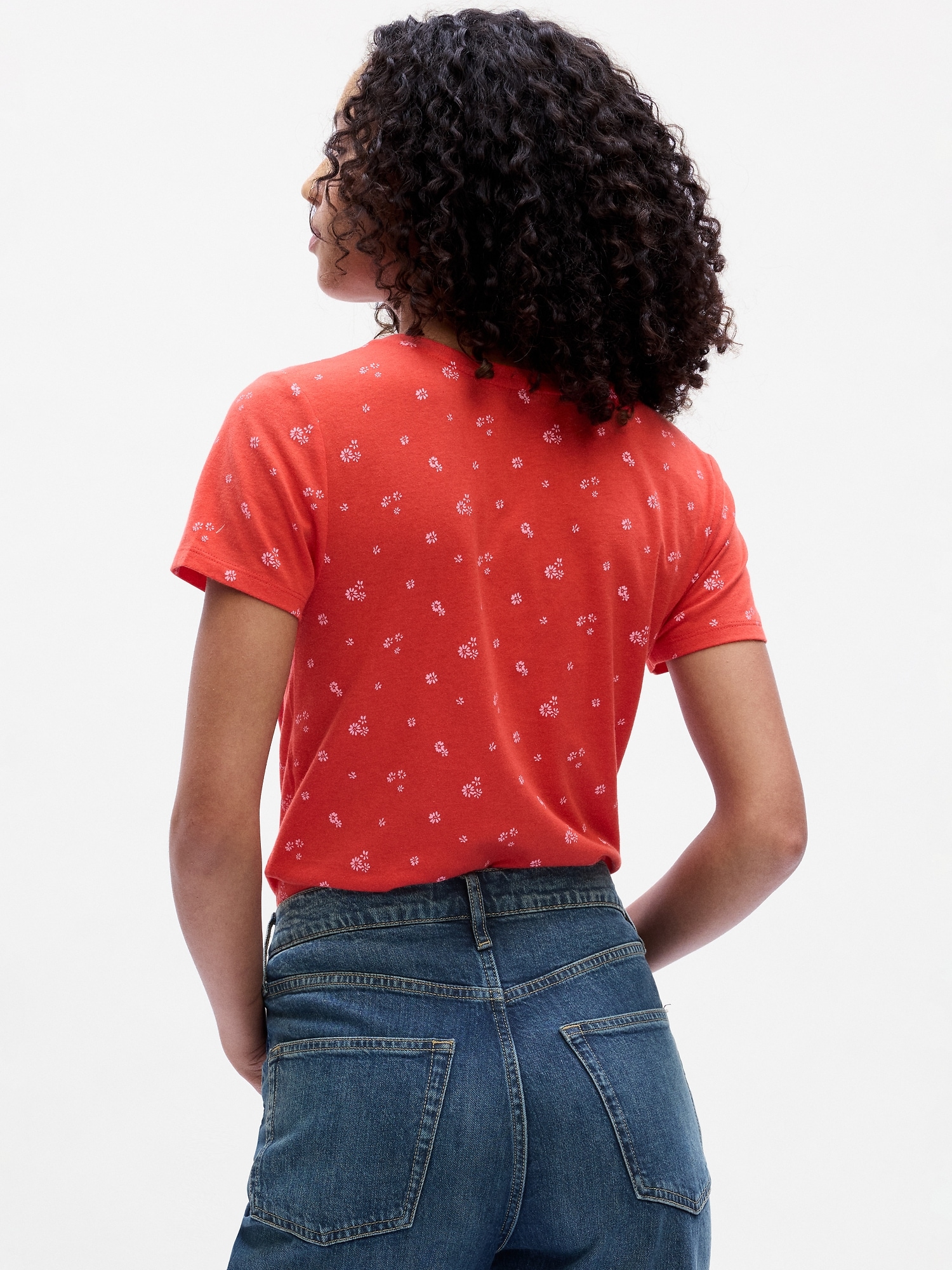 Favorite V-Neck T-Shirt | Gap Factory