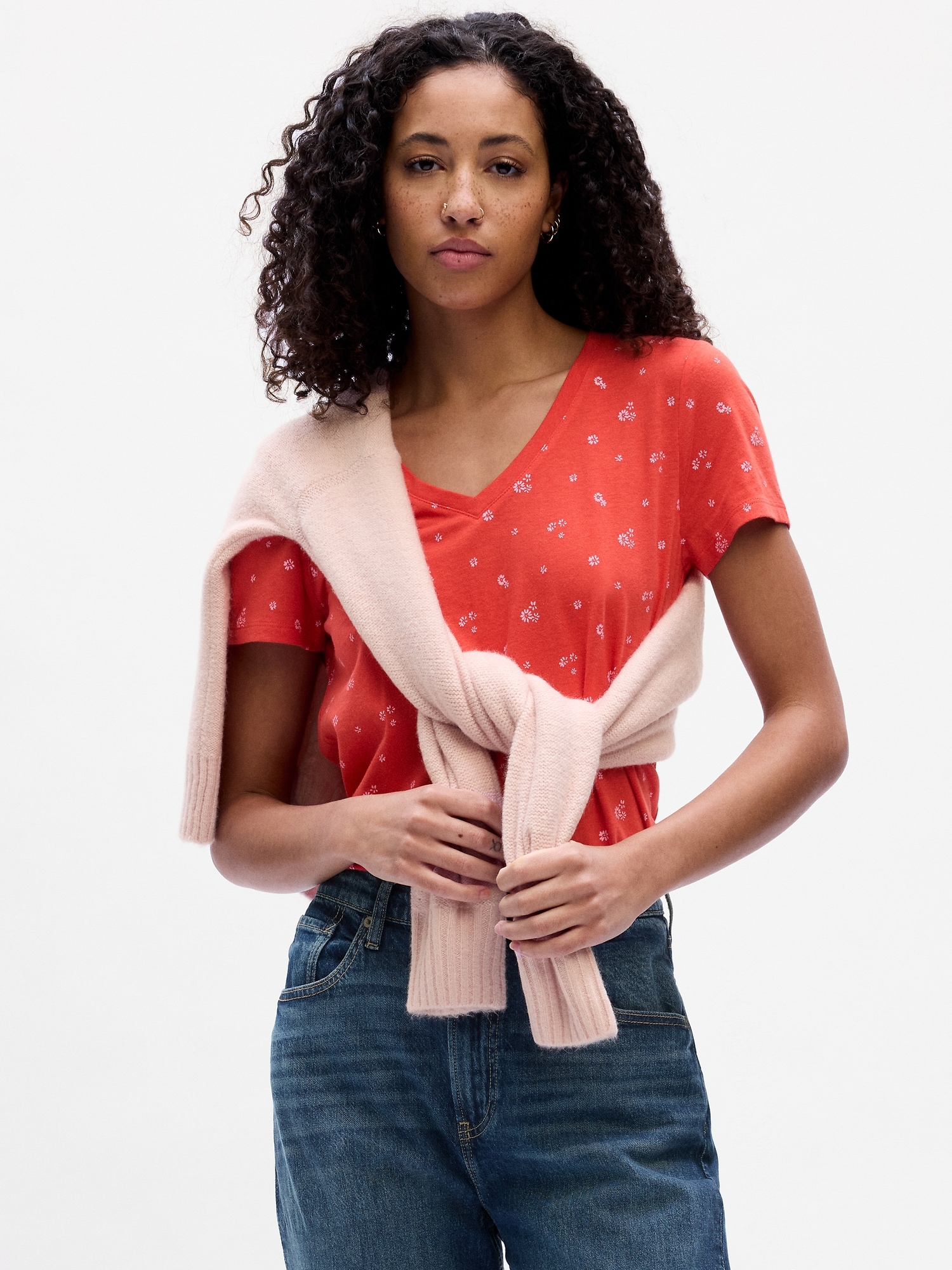 Favorite V-Neck T-Shirt | Gap Factory