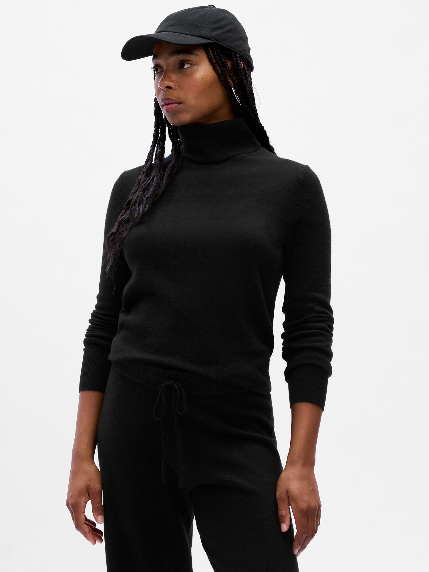 CashSoft Turtleneck Sweater