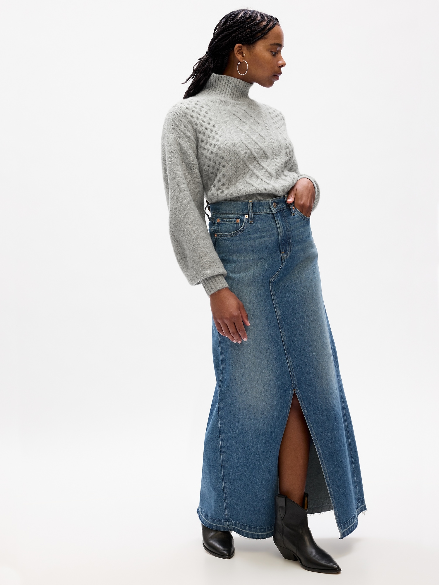 Relaxed Forever Cozy Cable-Knit Sweater