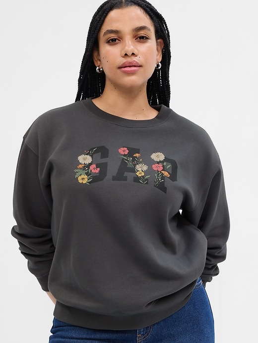 Image number 5 showing, Gap Logo Sweatshirt