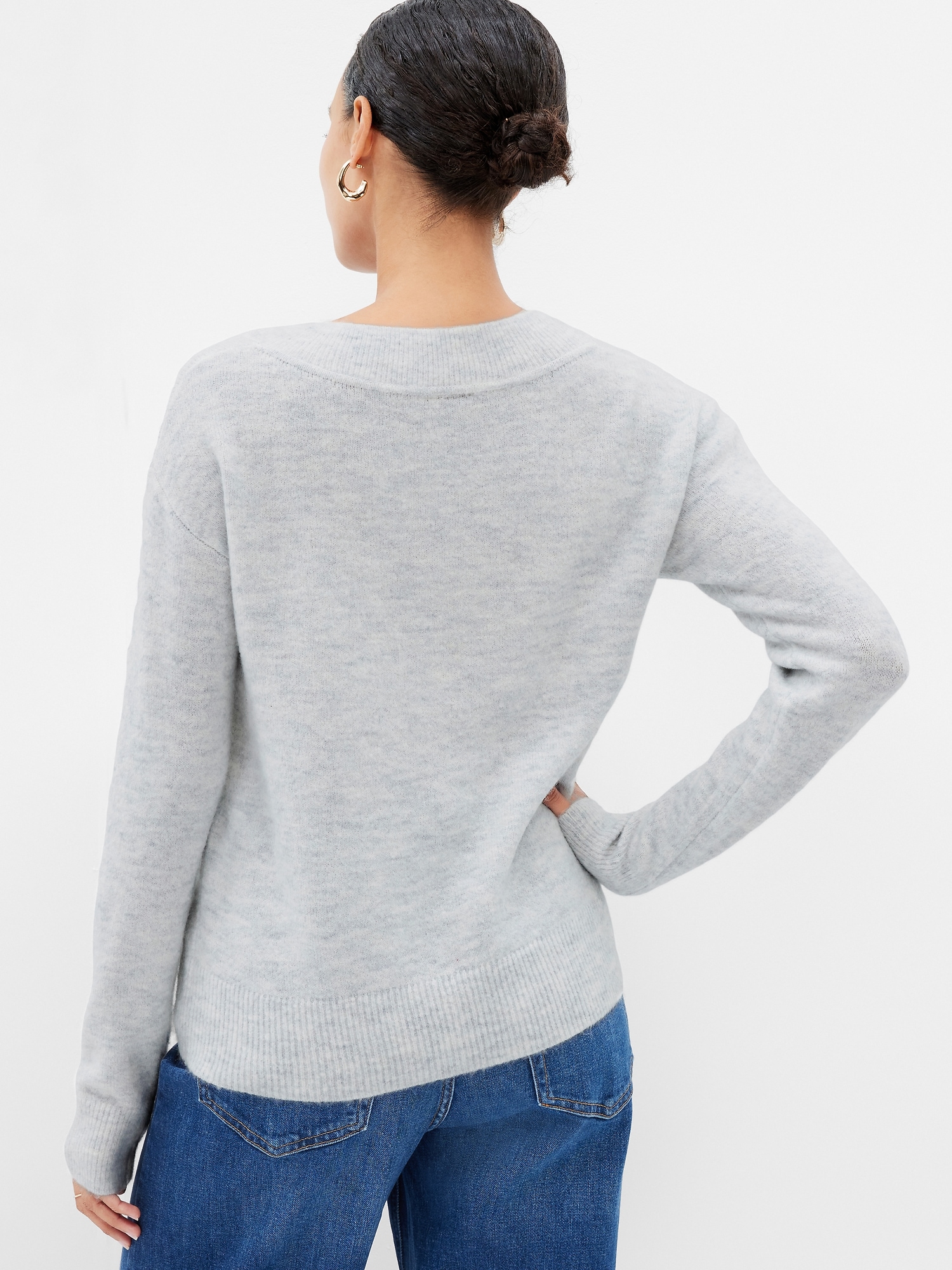 Relaxed Forever Cozy V-Neck Sweater | Gap Factory