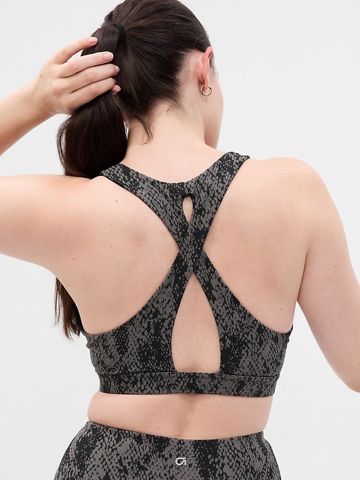 Image number 8 showing, GapFit Studio Cross-Back Sports Bra