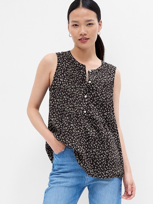 Image number 3 showing, Sleeveless Pintuck Top