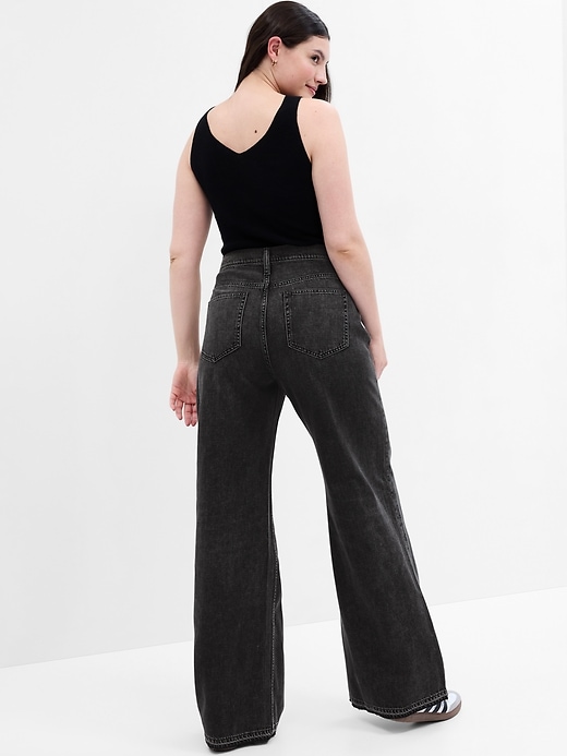 Image number 6 showing, High Rise Wide-Leg Jeans with Washwell